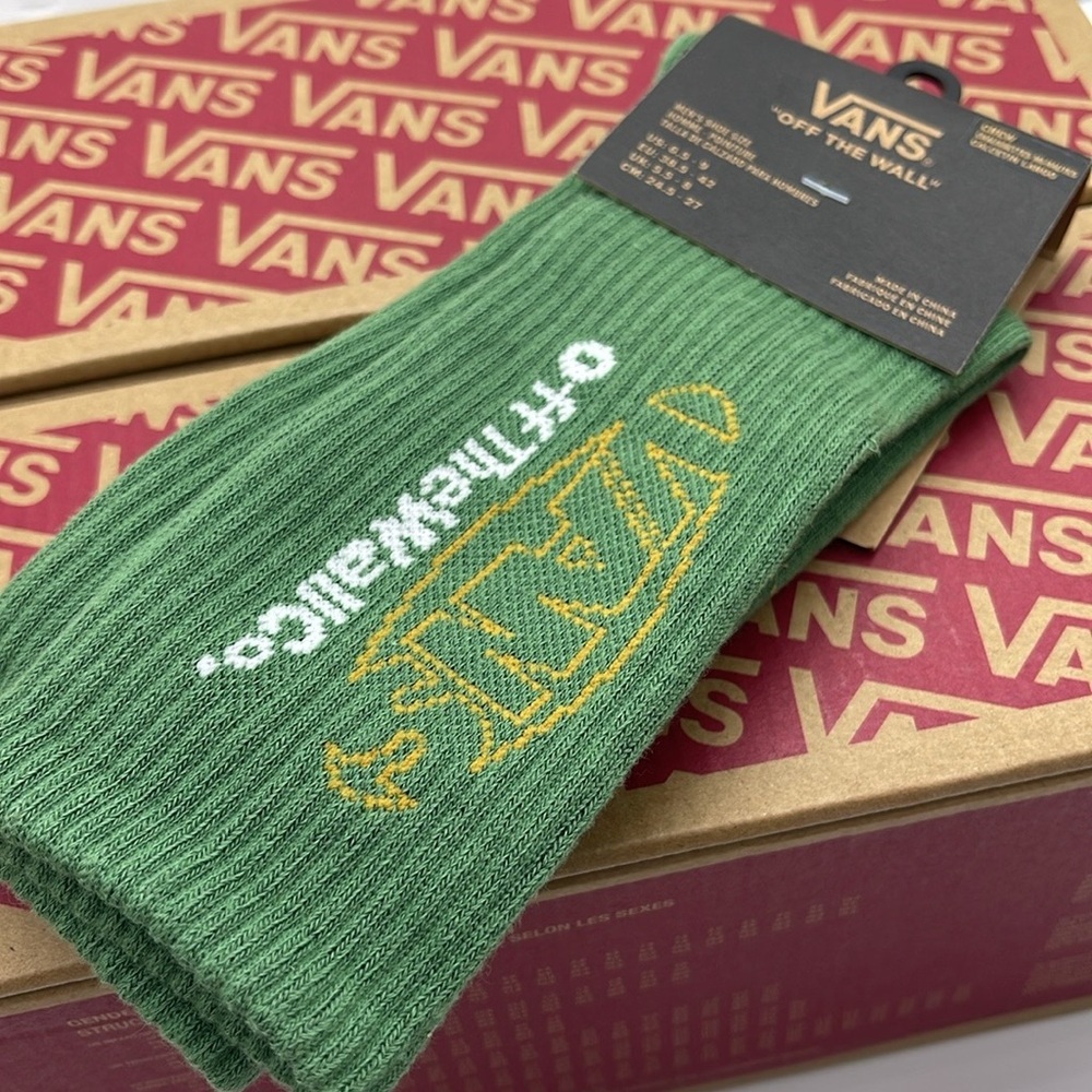 Vans Green Ribbed Crew Socks - Picture 9 of 16
